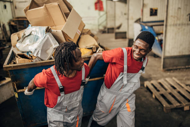 Best Estate Cleanout Services  in Wanamassa, NJ
