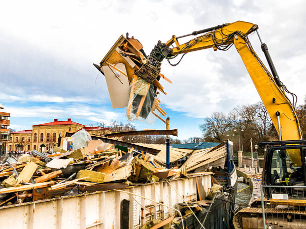 Best Professional Junk Removal  in Wanamassa, NJ